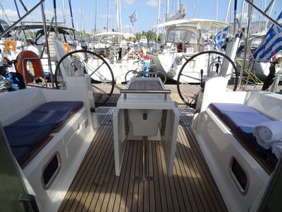 Segelboot Beneteau Oceanis 38 · 2016 · Karavas (1)