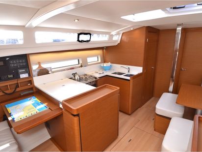 Segelboot Jeanneau Sun Odyssey 440 · 2018 · Sigma Kiss (1)