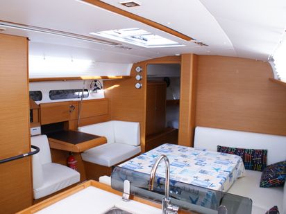 Żaglówka Jeanneau Sun Odyssey 409 · 2015 · Birba I (1)