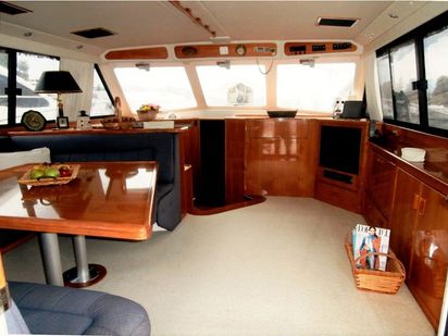 Motorboat Riviera 48 · 1996 (refit 2017) · MARINA (1)