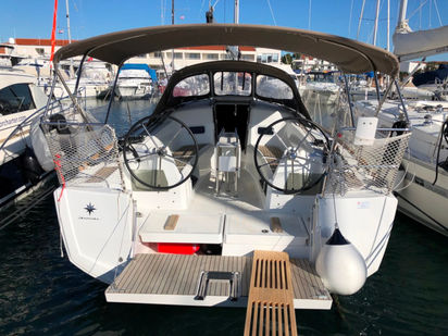 Velero Jeanneau Sun Odyssey 349 · 2018 (0)