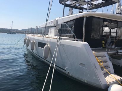 Catamaran Lagoon 52 F · 2019 · Big Mama (AC, WM, Generator, Inverter, Tender Lift) (0)