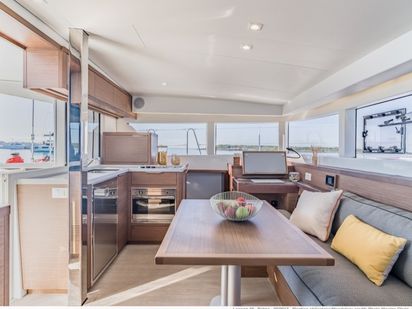 Catamaran Lagoon 40 · 2019 · Gelso - Comfort line (1)