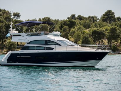 Motorboot Fairline Squadron 42 · 2015 · Solitaire (0)