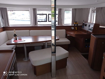 Catamarán Lagoon 42 · 2020 · Lux (1)