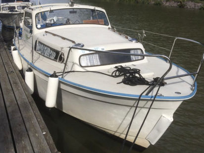 Bateau à moteur Albin 25 · 1979 (0)