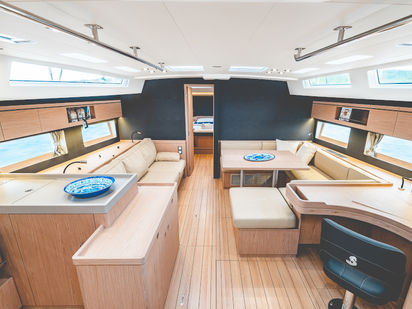 Zeilboot Beneteau Oceanis 55.1 · 2019 · Axis Mundi A/C-GEN-SOLAR-ELEC.WC (1)