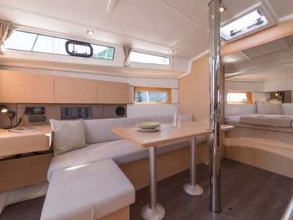 Velero Beneteau Oceanis 38.1 · 2020 · Eleven (1)