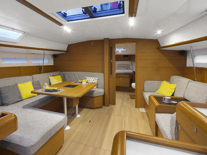 Segelboot Jeanneau Sun Odyssey 519 · 2020 · JUICY LUCY (1)