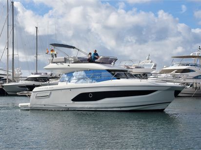 Motorboat Jeanneau Prestige 42 · 2020 (0)