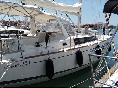 Sailboat Beneteau Oceanis 38.1 · 2019 · Follia (0)