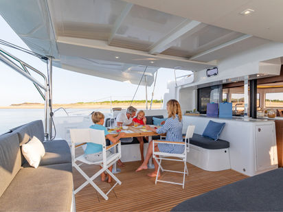 Catamaran Lagoon 46 · 2021 · Sundowner (1)