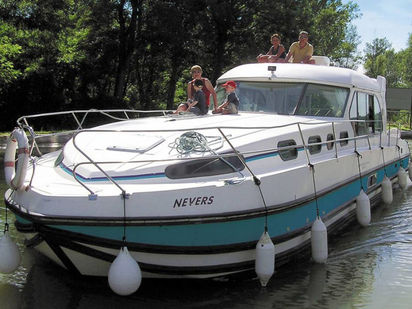Huisboot Nicols Sedan 1310 · 2008 · LA LIVINIERE (1)