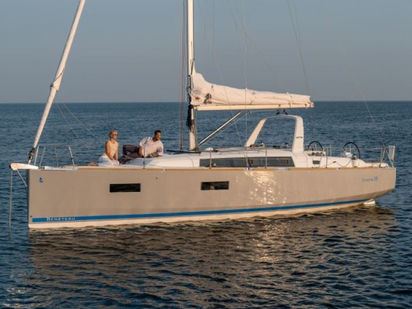 Żaglówka Beneteau Oceanis 38.1 · 2021 · PRES- 38O-21-I (0)