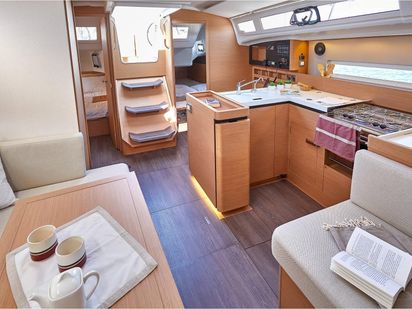 Sailboat Jeanneau Sun Odyssey 410 · 2021 (refit 2021) · Bella (1)