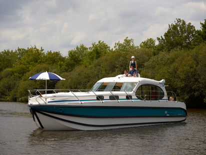 Houseboat Nicols Estivale Octo · 2014 · RAINBOW (0)