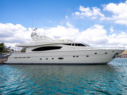 Motorboat Ferretti 880 · 2004 (refit 2021) · Estia YI (0)