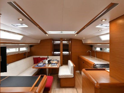 Sailboat Jeanneau Sun Odyssey 519 · 2016 · Eva (1)