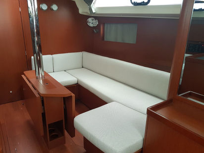 Sailboat Beneteau Oceanis 41.1 · 2018 · Gloria (1)