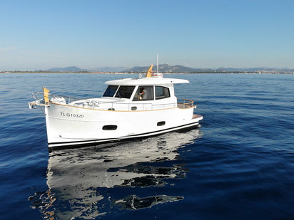 Motorboat Menorquin 34 · 2020 · MENORQUIN 34 DIESEL (1)