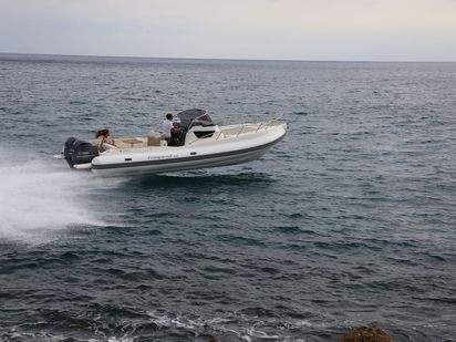 Bateau semi-rigide Capelli Tempest 900 · 2016 · Tempest 900 (1)