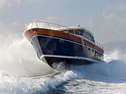 Barco a motor Apreamare 54 · 2012 (reacondicionamiento 2021) · Cambria (1)