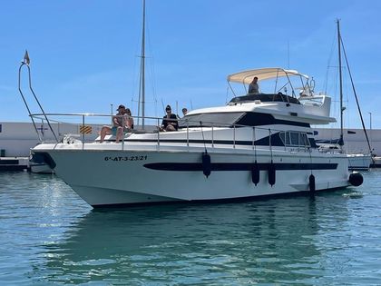 Marbella, Puerto Banus And Estepona Motor Boat And Yacht Charter