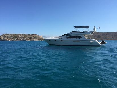 Bateau à moteur Azimut 54 · 2014 (0)