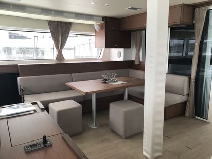 Catamarán Lagoon 52 · 2019 · Dugongo II (SXM) (6 cab + 1 crew) (A/C, WM, Generator, Inverter, Tender Lift) (1)