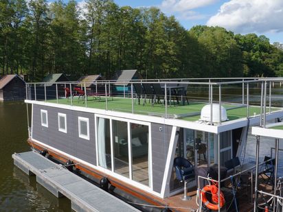 Houseboat Custom Built · 2022 · Lydia (0)