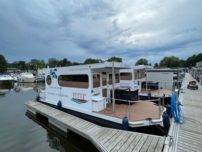 Houseboat Rollyboot Werft Rollyboot 8.2 · 2023 · Sandra (0)