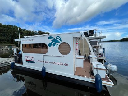 Casa flotante Rollyboot Werft Rollyboot 8.2 · 2023 · Maja (1)