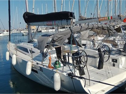 Sailboat More 40 · 2022 · Black Widow (0)