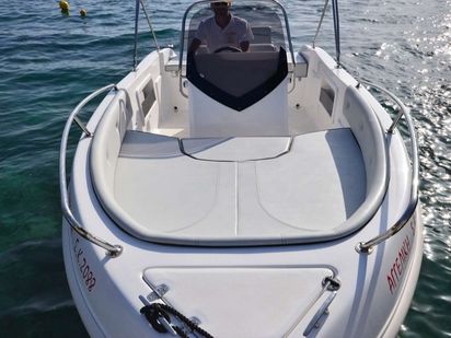 Hors-bord Trimarchi 57S · 2018 · Aggeliki (0)