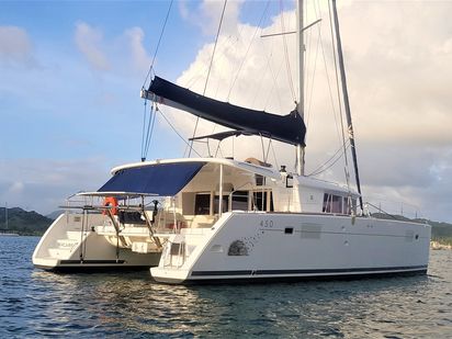 Catamaran Lagoon 450 F · 2014 (refit 2021) · Macarel - Martinique (0)