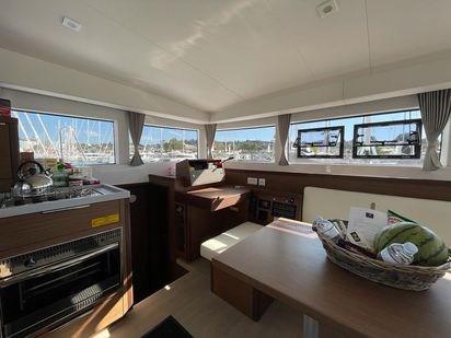 Catamaran Lagoon 40 · 2022 · Fratelli (1)