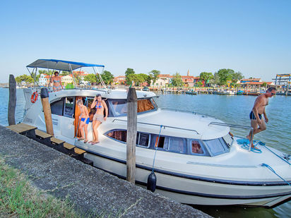 Houseboat Minuetto 6 plus · 2011 · 5 (1)