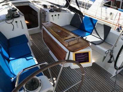 Velero Beneteau Oceanis 43 · 2008 (0)