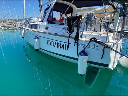 Sailboat Beneteau Oceanis 35.1 · 2018 · Nodus (0)