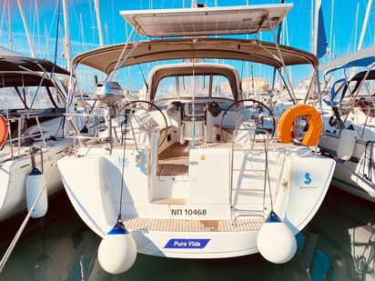 Sailboat Beneteau Oceanis 50 · 2010 · Pura Vida (Pax 12) (0)