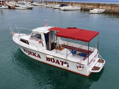 Bateau à moteur Beneteau Antares 750 · 1978 (réarmé 2020) · Jeanneau Islander (1)