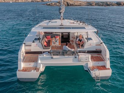 Catamaran Fountaine Pajot Isla 40 · 2023 · Kebitree (1)