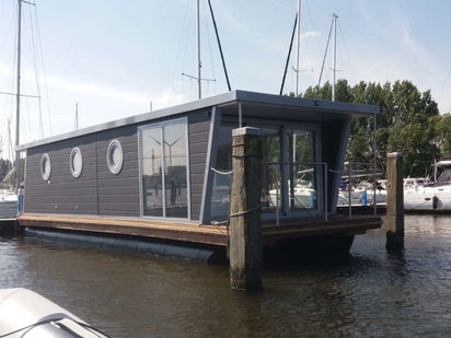 Houseboat Custom Built · 2021 · WoMa Wohnyacht (0)