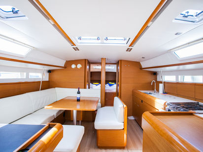 Voilier Jeanneau Sun Odyssey 509 · 2014 (réarmé 2023) · Rock Point (1)