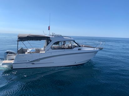 Imbarcazione a motore Beneteau Antares 8 · 2022 · Setemana 3 (1)