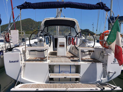 Zeilboot Beneteau Oceanis 38 · 2016 · Amaral (0)