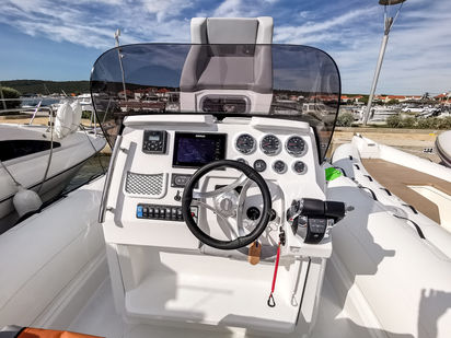 RIB Jokerboat Clubman 28 · 2019 · JC (1)