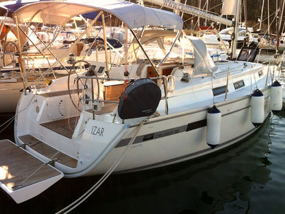 Velero Bavaria Cruiser 32 · 2012 (reacondicionamiento 2022) · Izar (1)