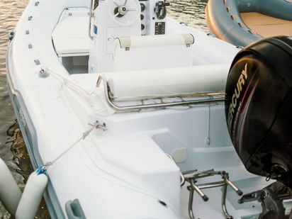 Bateau semi-rigide Predator 660 · 2019 · ITALBOAT (1)