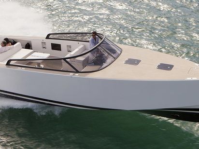 Bateau à moteur VanDutch 40 · 2019 (réarmé 2019) · Van Dutch 40 (0)